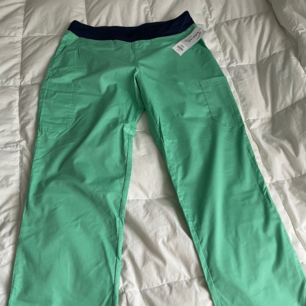 Uniform Advantage Buttersoft Stretch Women's 4 pocket knit waistband yoga scrubs